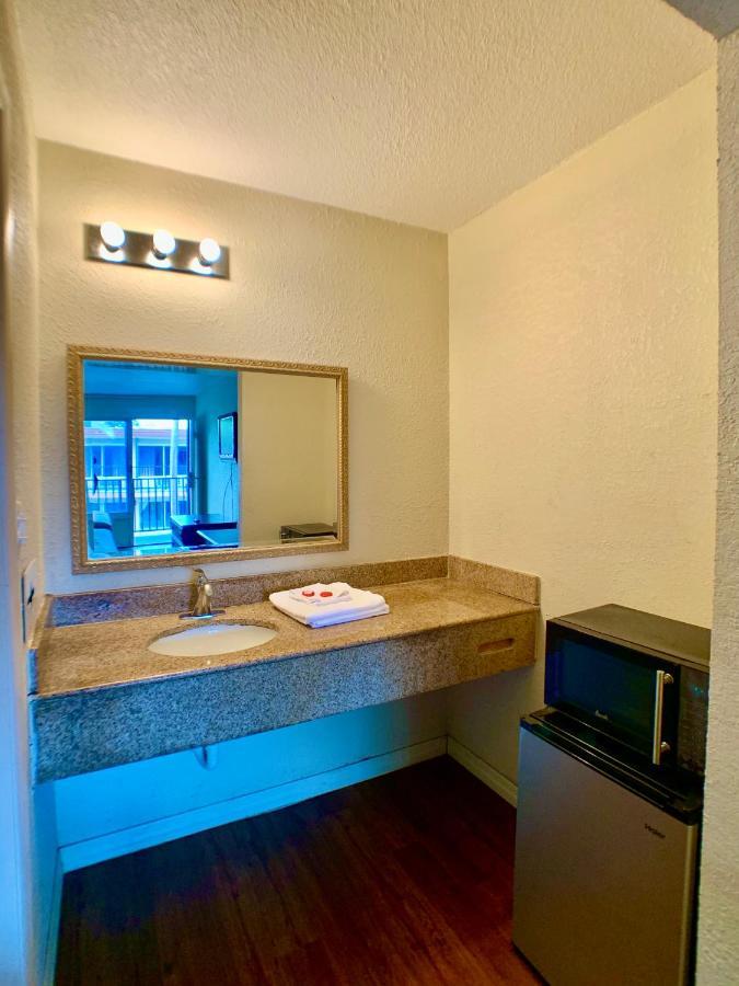 La Vista Inn พอร์ตรีชี ภายนอก รูปภาพ